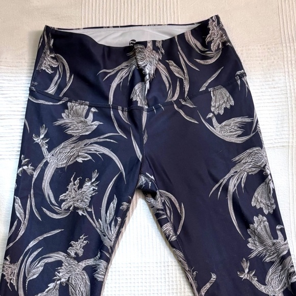 Noli Active Pheasant Pattern Leggings - Picture 3 of 7